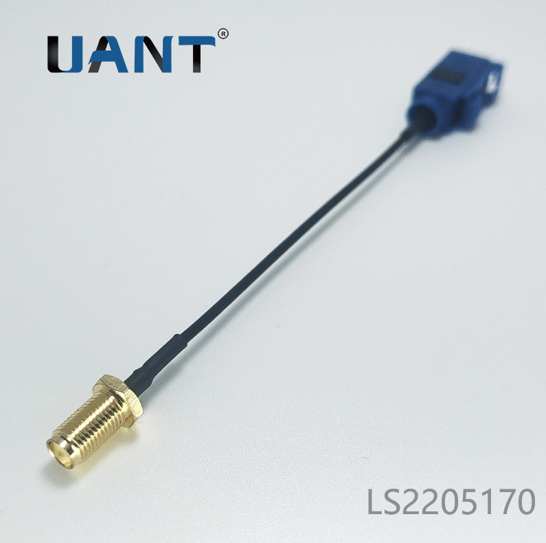 Fakra-C型藍(lán)色母頭 TO SMA 母頭母針(H8L11mm),線長L=100mm（RG178黑色線）